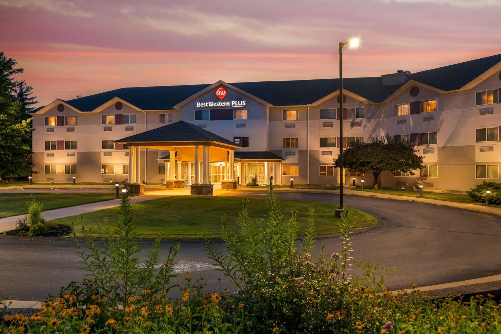 Best Western Plus Executive Court Inn & Conference Center Манчестър Екстериор снимка